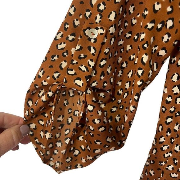 Stitch Fix West Kei Casiya Front Tie Blouse Womens Medium Leopard Animal Print - Picture 2 of 6